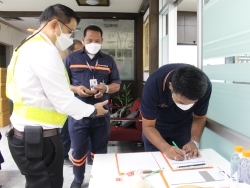 ลงทะเบียนรับเอกสารประกอบการฝึกอบรม